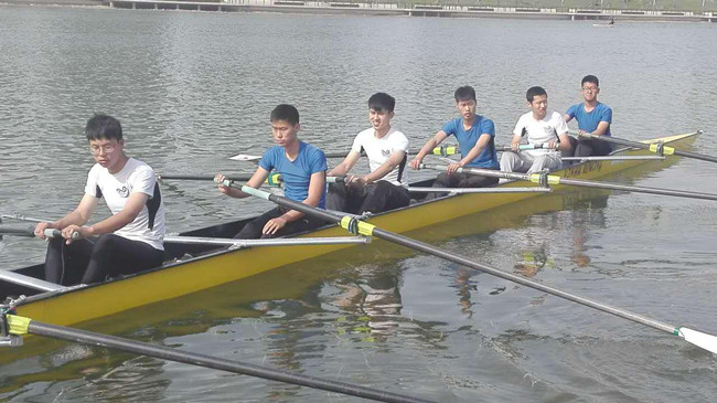 网易2(说起学校与赛艇结缘前)_副本.jpg