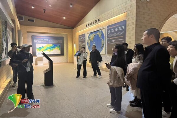 “豫”见黄河安澜 探寻炎黄文化——华北水利水电大学和河南地矿集团联合举办国情教育研学活动