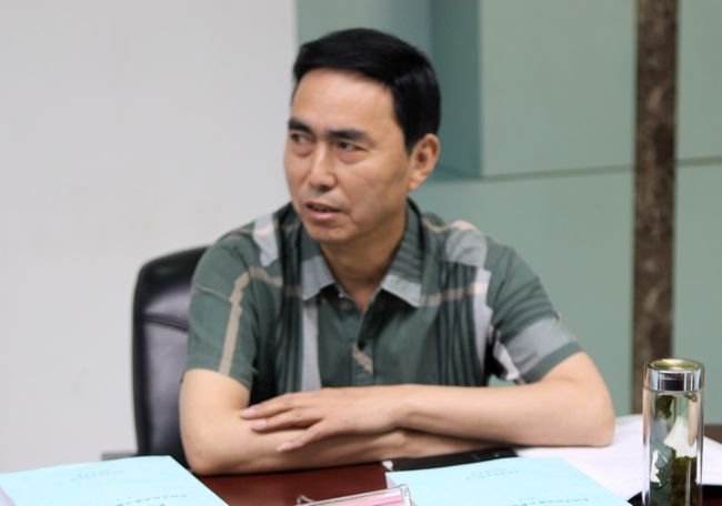 石书记.jpg