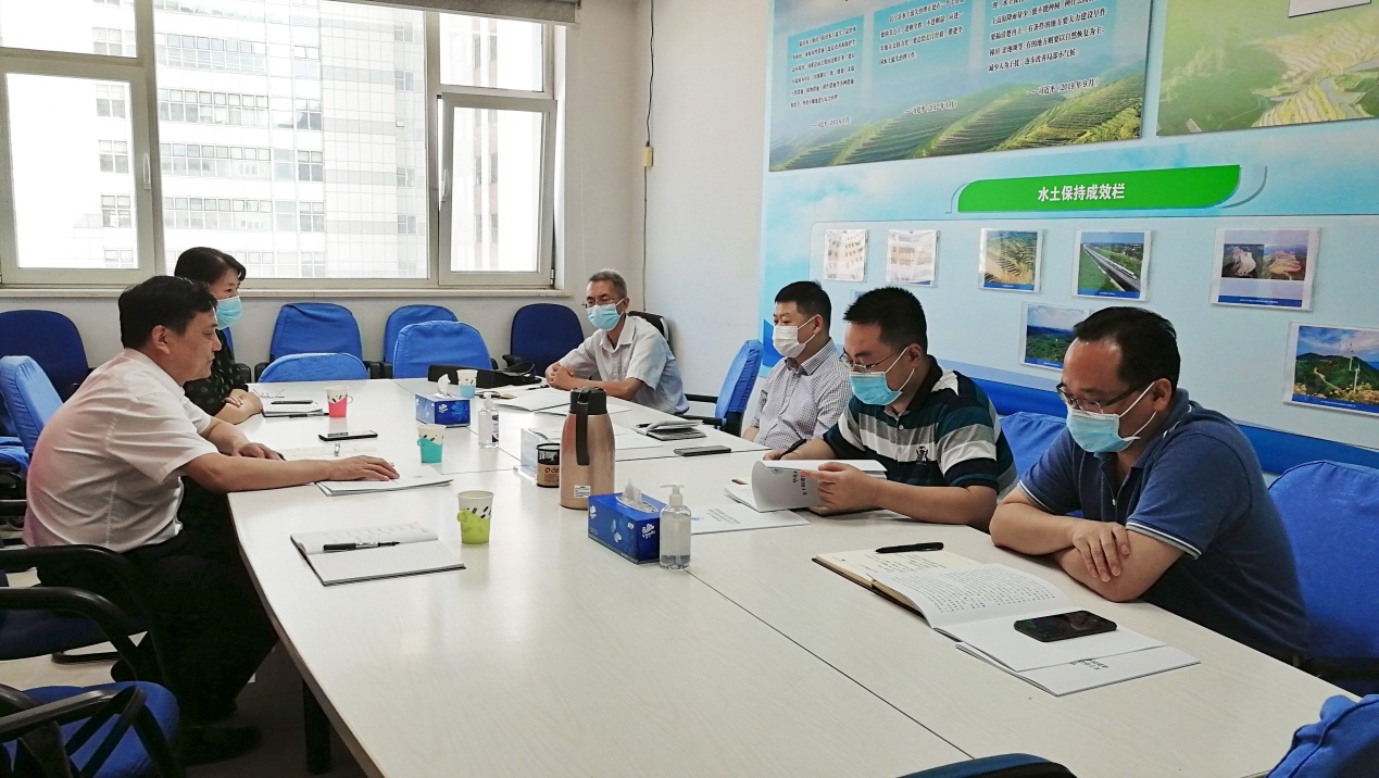水利部人事司会谈现场.jpg 水利部人事司会谈现场.jpg