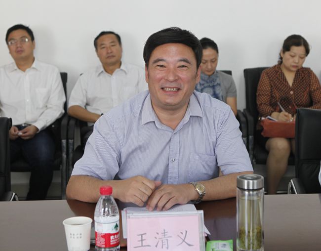 王.jpg