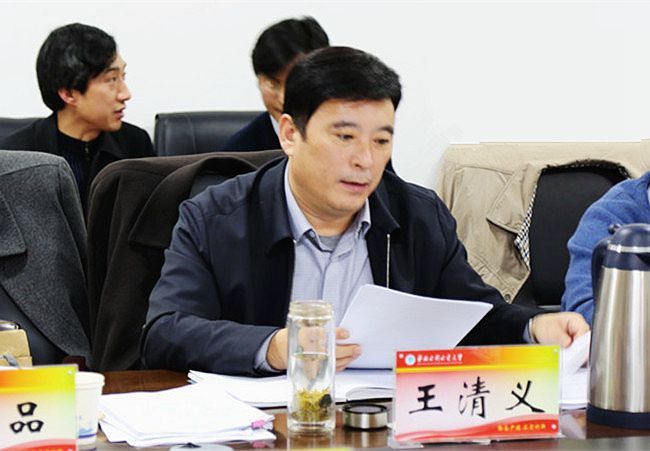 王书记111_副本.jpg