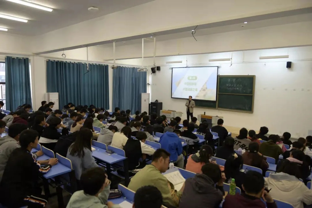 围观！华北水利水电大学江淮校区的的思政课这样上