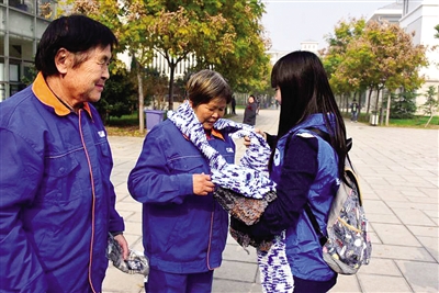 蔷薇一滴滴.jpg